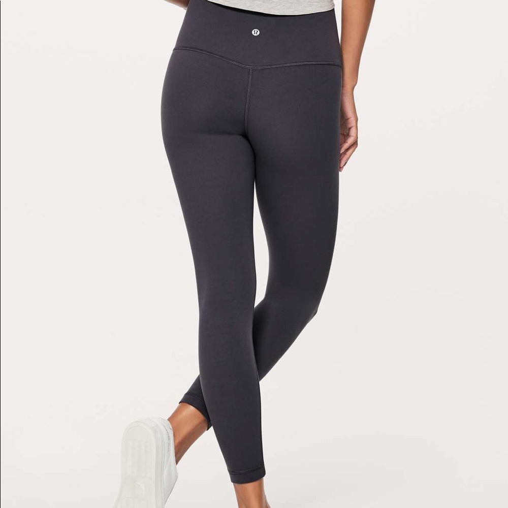 SOLD lululemon Dark Shadow Aligns 25” 4